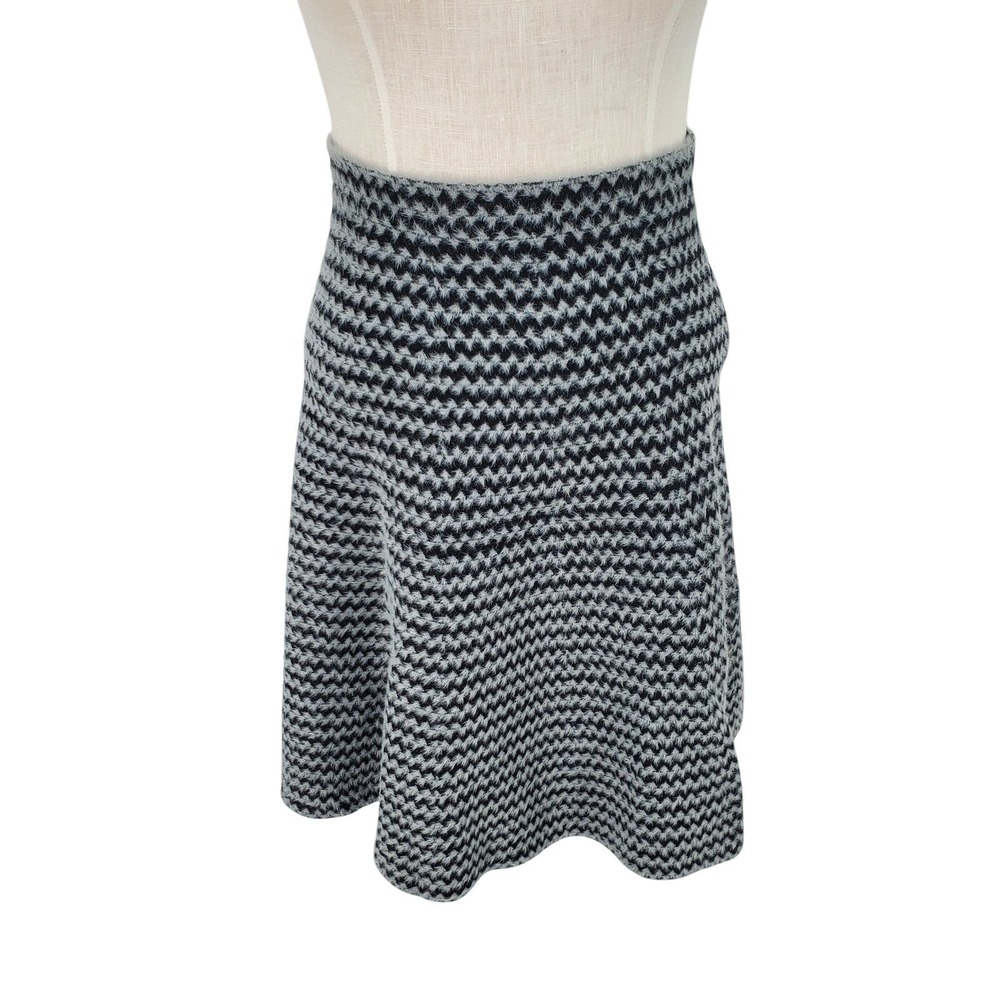 Vila Milano Eyelash Knit Chevron Flare A Line Skirt Womens Medium Gray Black New